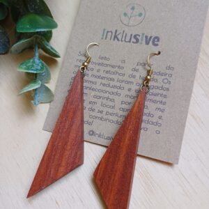 Brinco triangular maciça