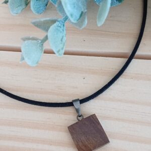 Colar choker ipê