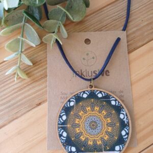 Colar mandala G amarelo